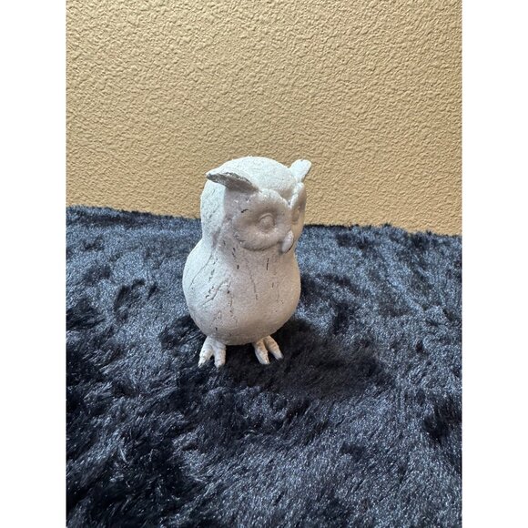 Rustic Owl Figurine Statue White Silver Glitter For Home & Garden Decor - Picture 1 of 6